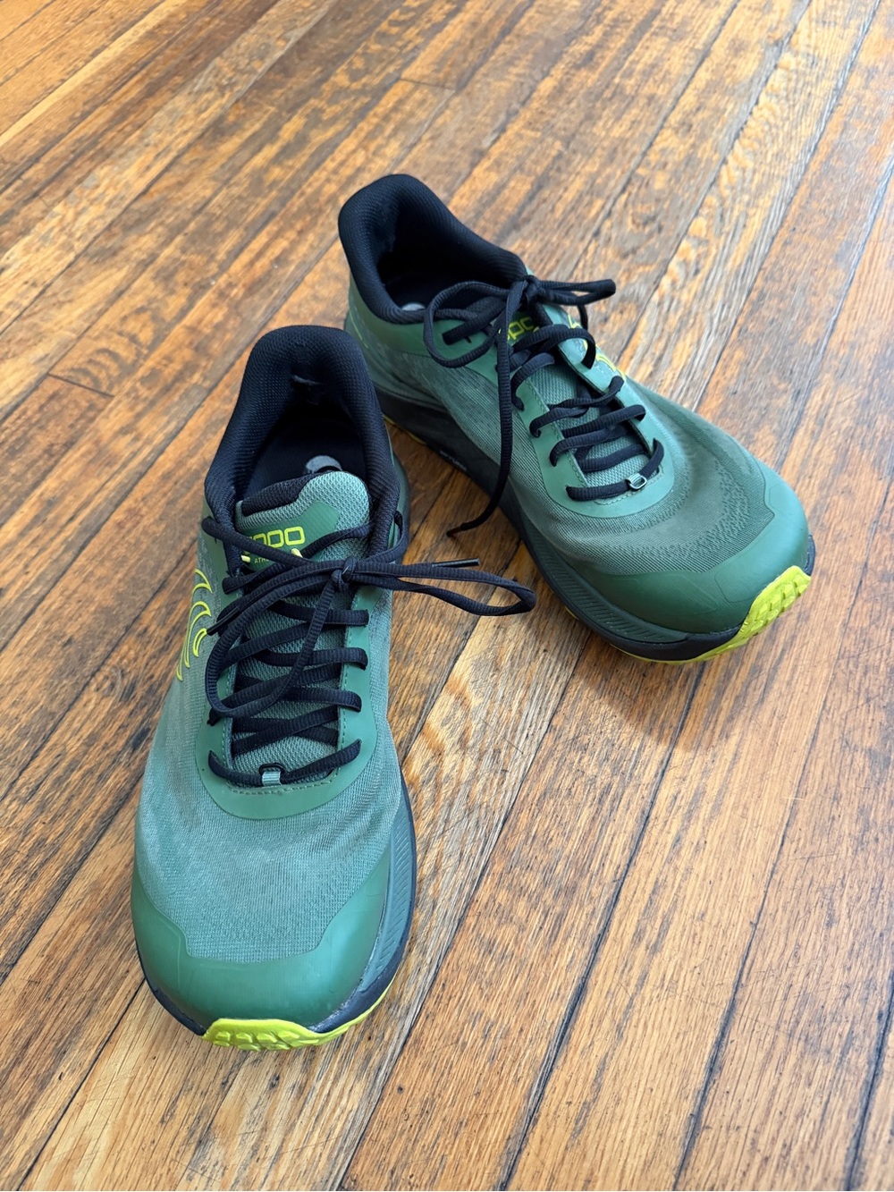Topo Athletic Ultraventure 4 Men’s 12 Trail Running Shoes Green Vibram ZipFoam